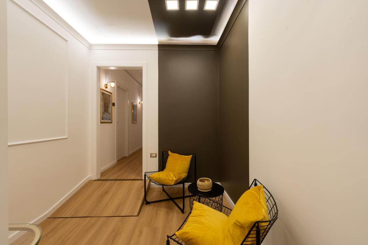 Toledo Relais Suites - By Pera Rooms Collection Nápoles Exterior foto