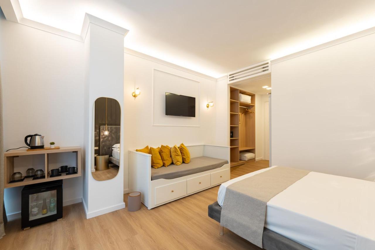 Toledo Relais Suites - By Pera Rooms Collection Nápoles Exterior foto